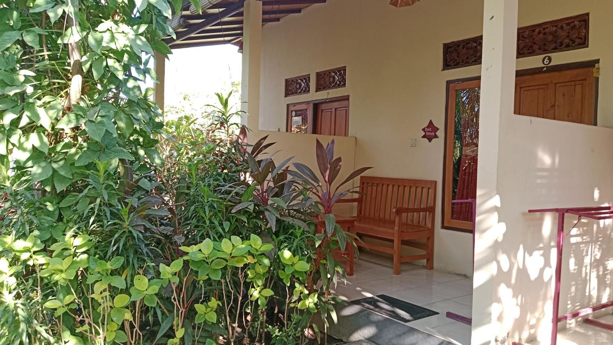 Van Santri Homestay Pemuteran Exterior photo