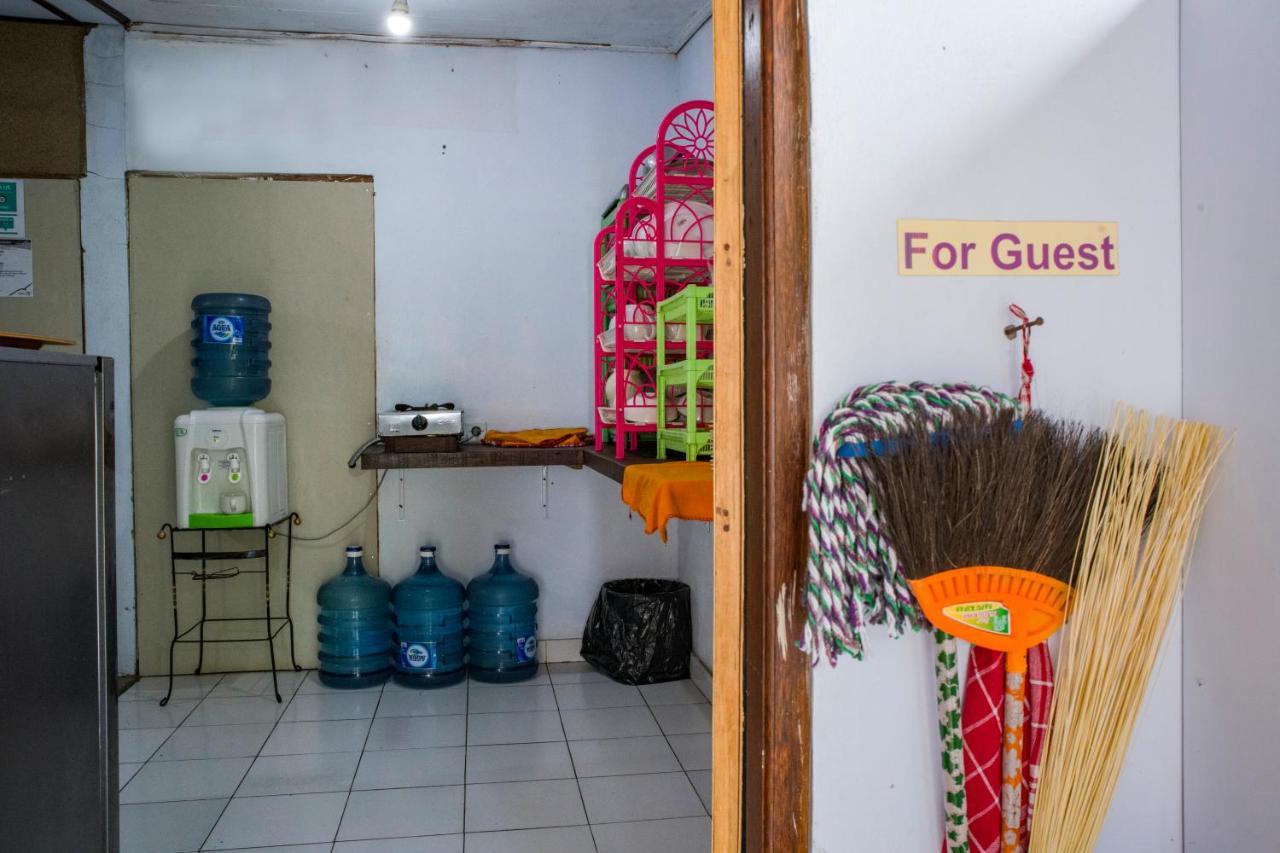 Van Santri Homestay Pemuteran Exterior photo