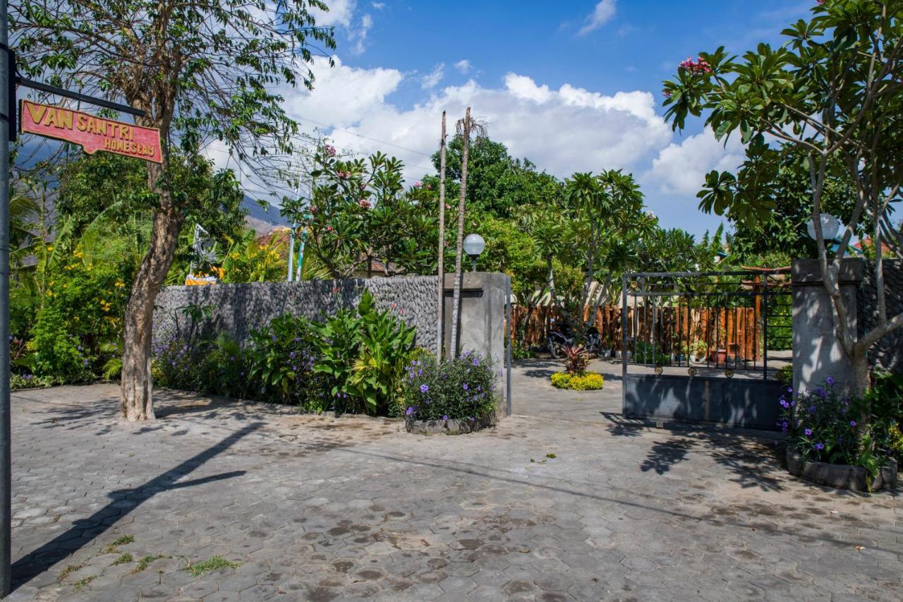 Van Santri Homestay Pemuteran Exterior photo
